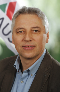 Dr. Heinrich Render